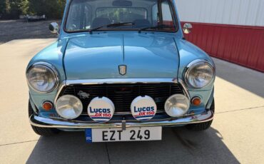 Austin-Mini-1971-Coupe-2
