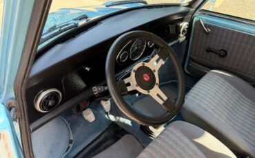 Austin-Mini-1971-Coupe-22