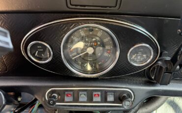 Austin-Mini-1971-Coupe-23