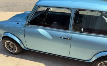Austin-Mini-1971-Coupe-38