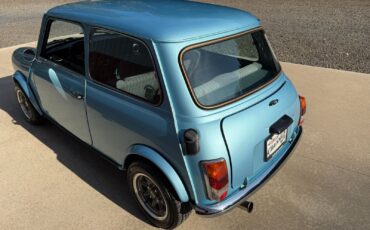 Austin-Mini-1971-Coupe-4