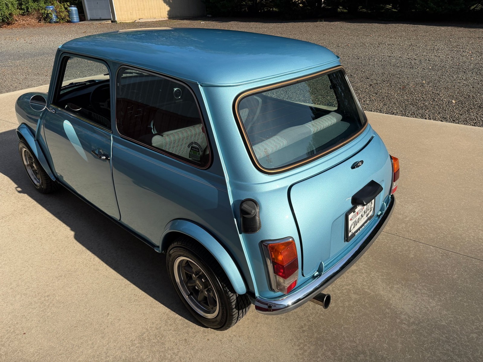 Austin-Mini-1971-Coupe-4