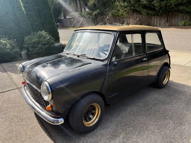Austin-Mini-cooper-1961-Black