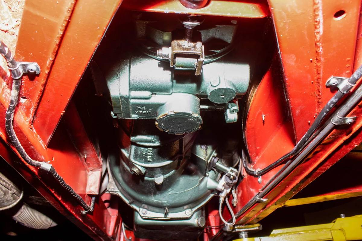 Austin-healey-3000-bj8-mk-iii-1967-red-15