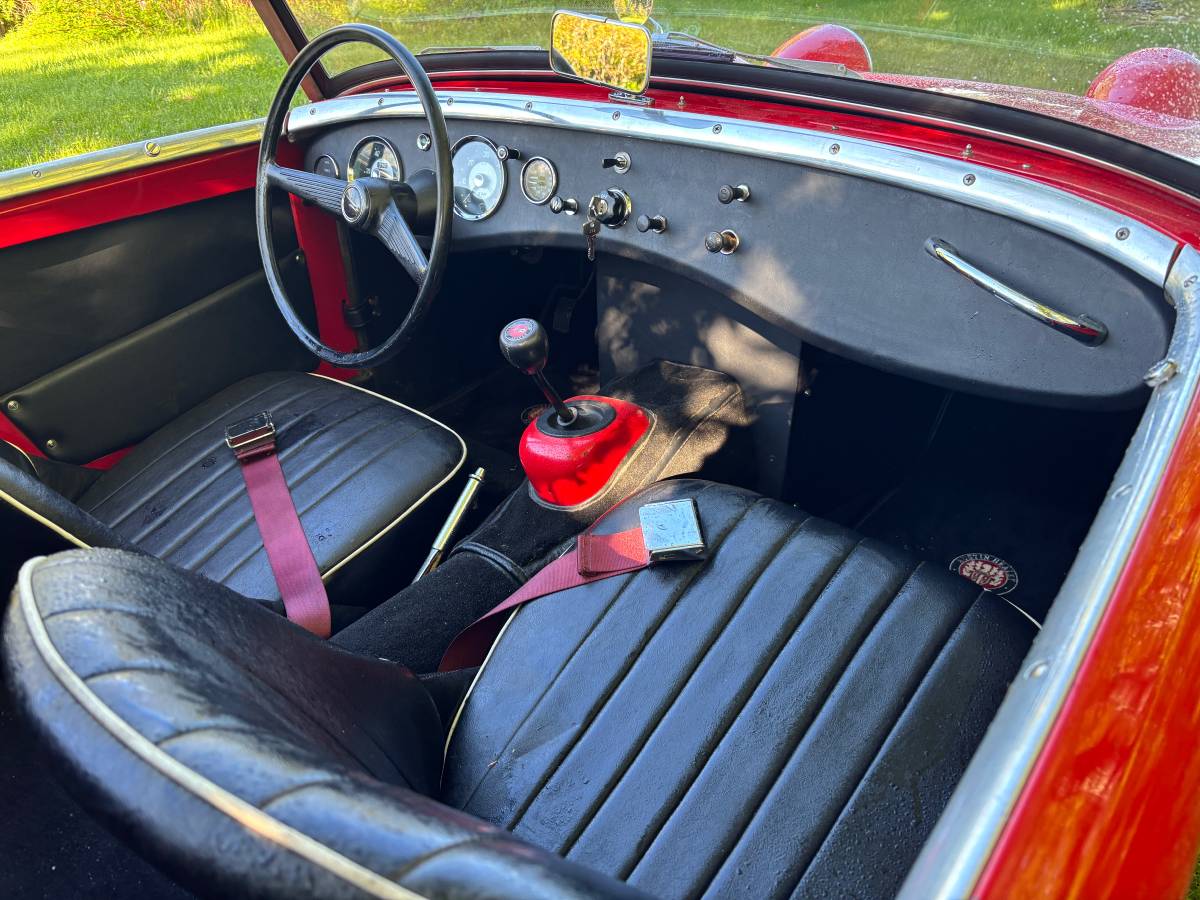 Austin-healey-sprite-1960-red-1