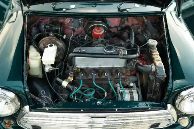 Austin-mini-mk-v-1989-green-9