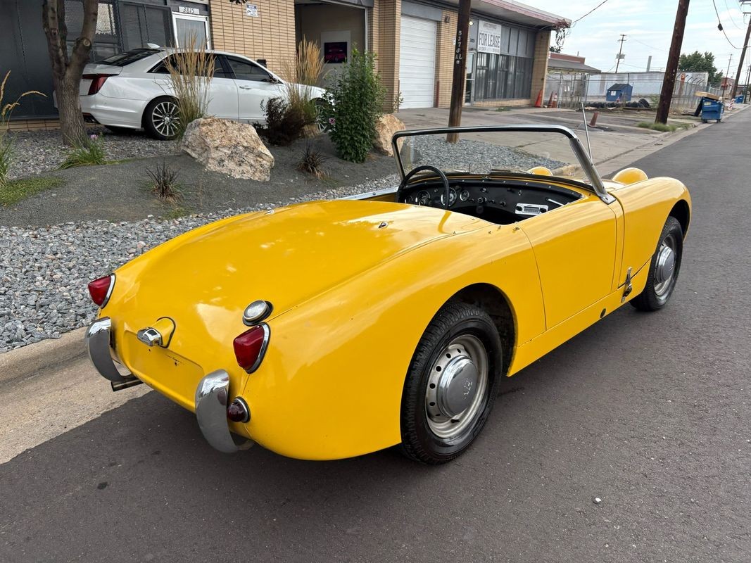 Autin-Healey-Sprite-Bug-Eye-1960-22