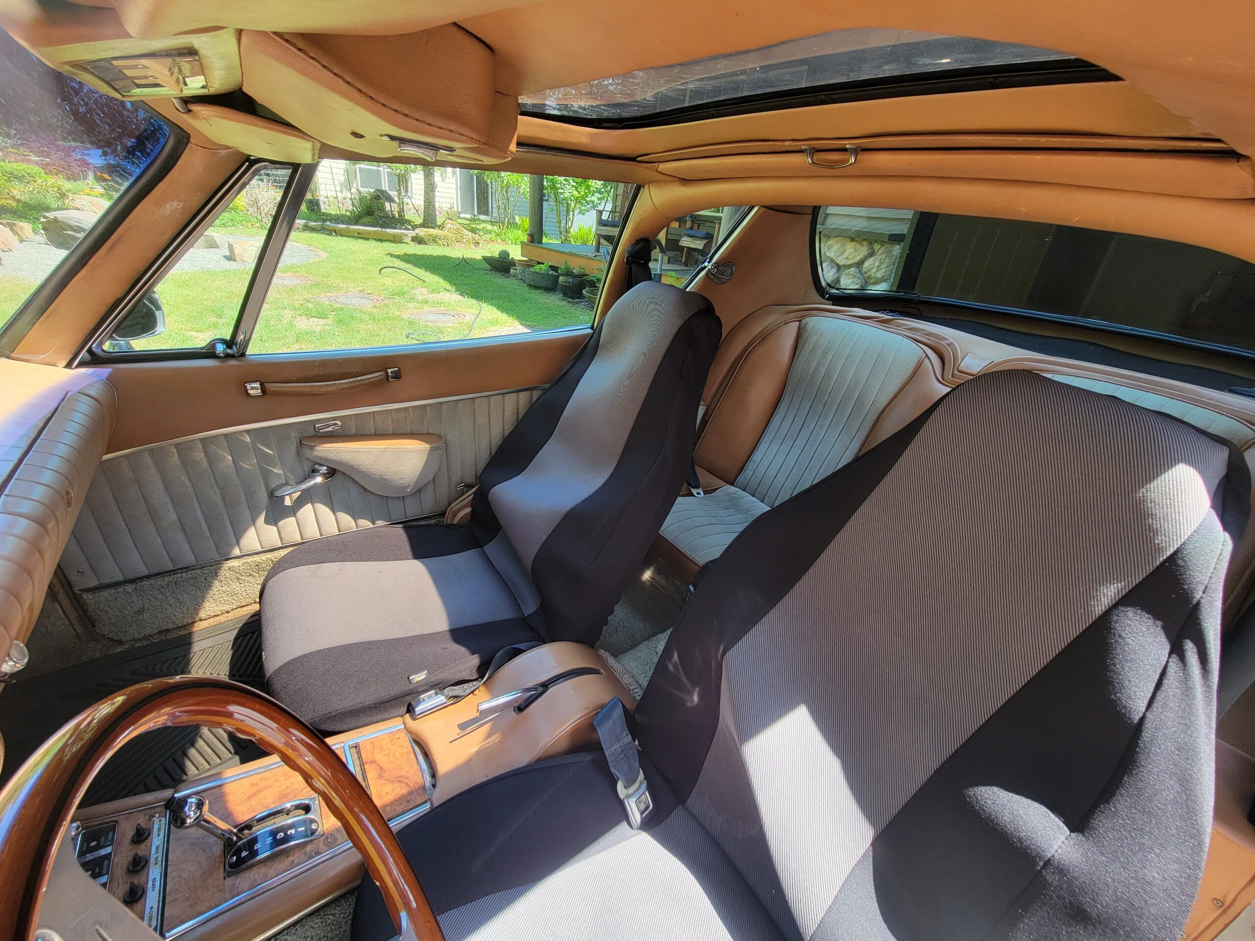 Avanti-Ii-1978-Gray-Tan-19