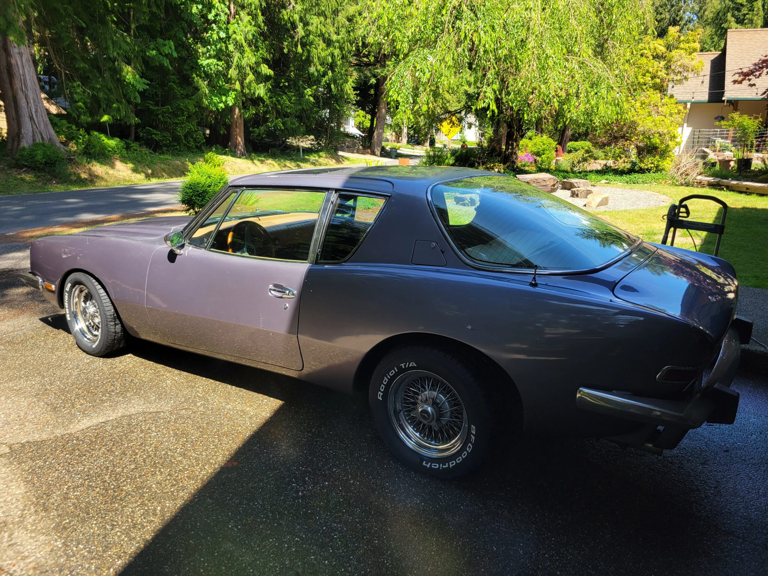 Avanti-Ii-1978-Gray-Tan-34