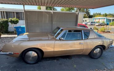 Avanti-coupe-1979