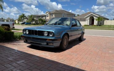 BMW-3-Series-1989-Sedan-2
