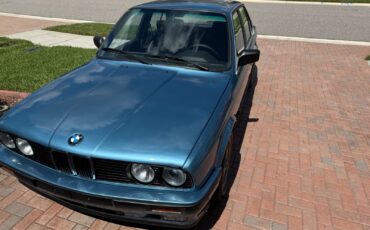 BMW-3-Series-1989-Sedan