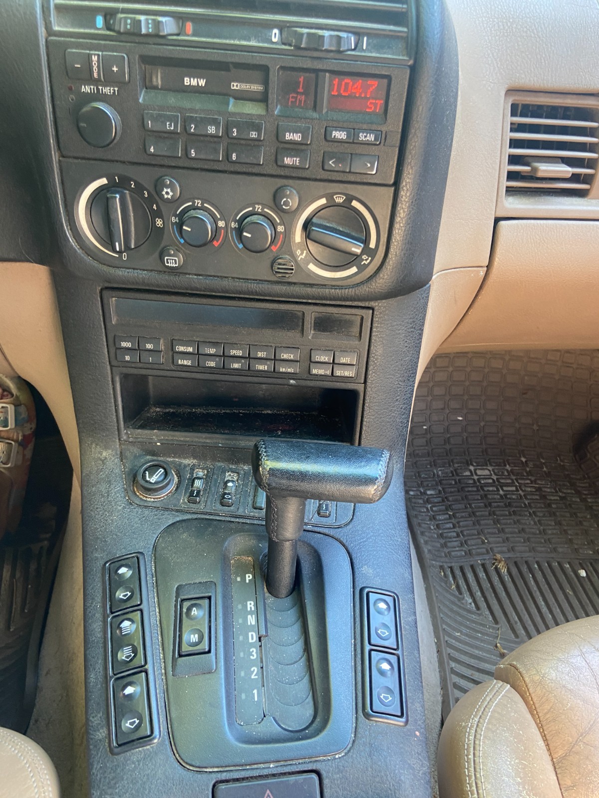 BMW-325-1995-Convertible-13