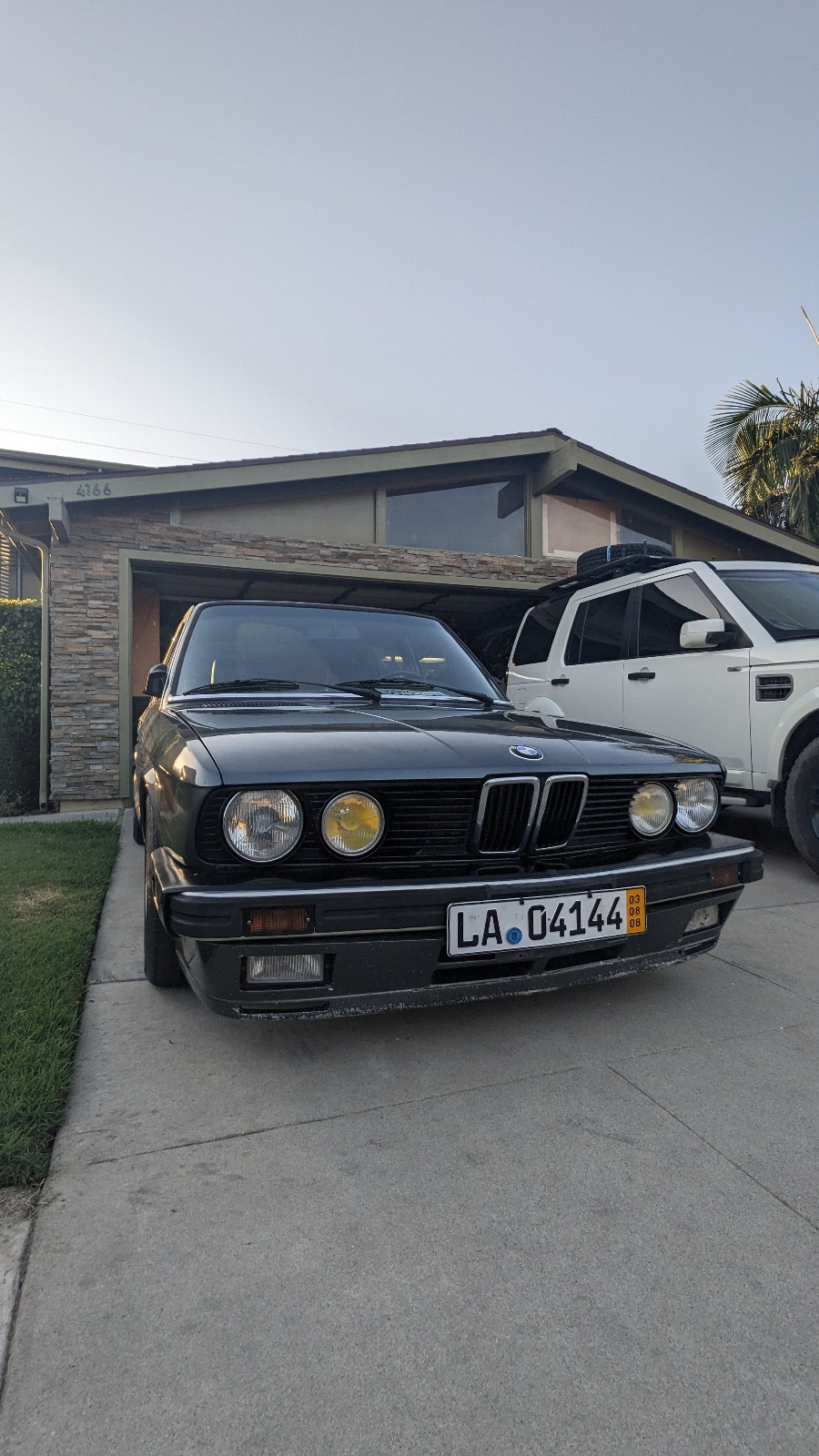BMW-5-Series-1984-1