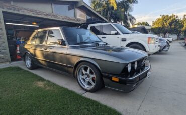 BMW-5-Series-1984
