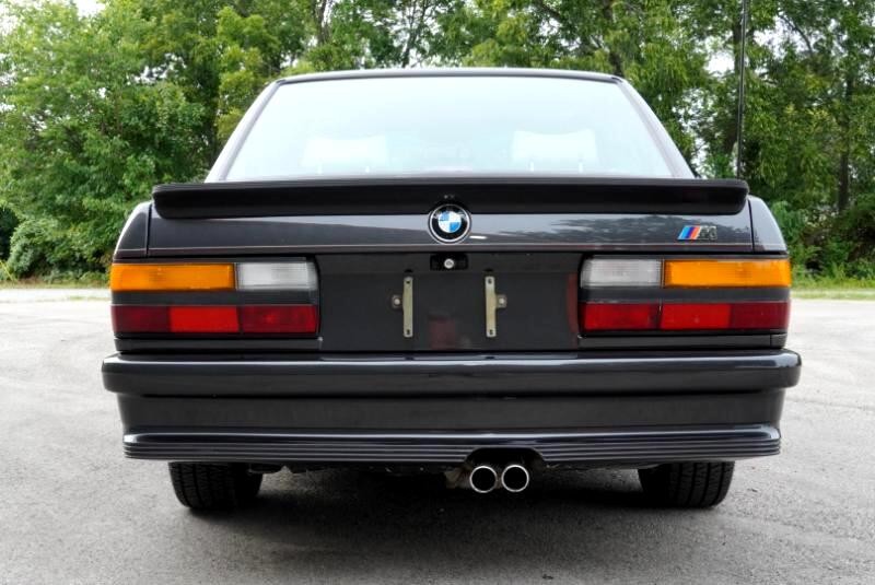 BMW-5-Series-1986-Sedan-30