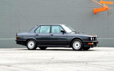 BMW-5-Series-1986-Sedan-7
