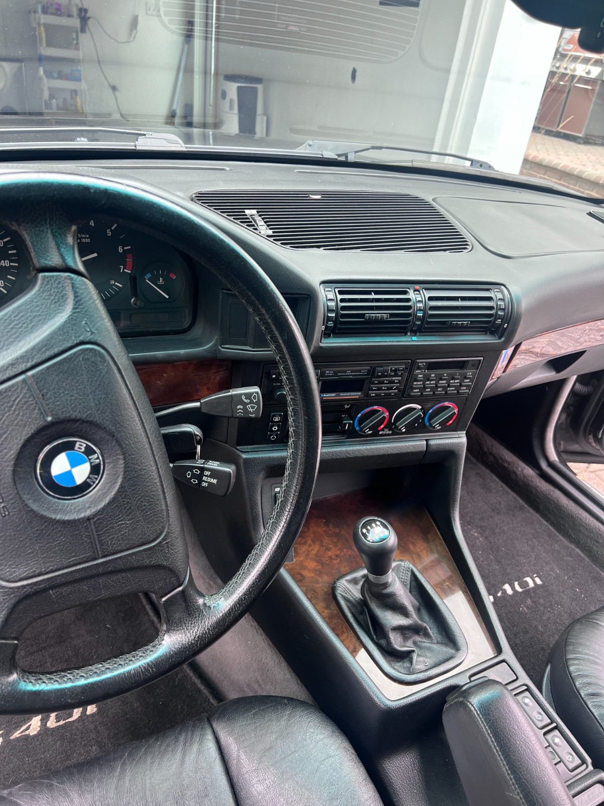 BMW-5-Series-1995-Sedan-14