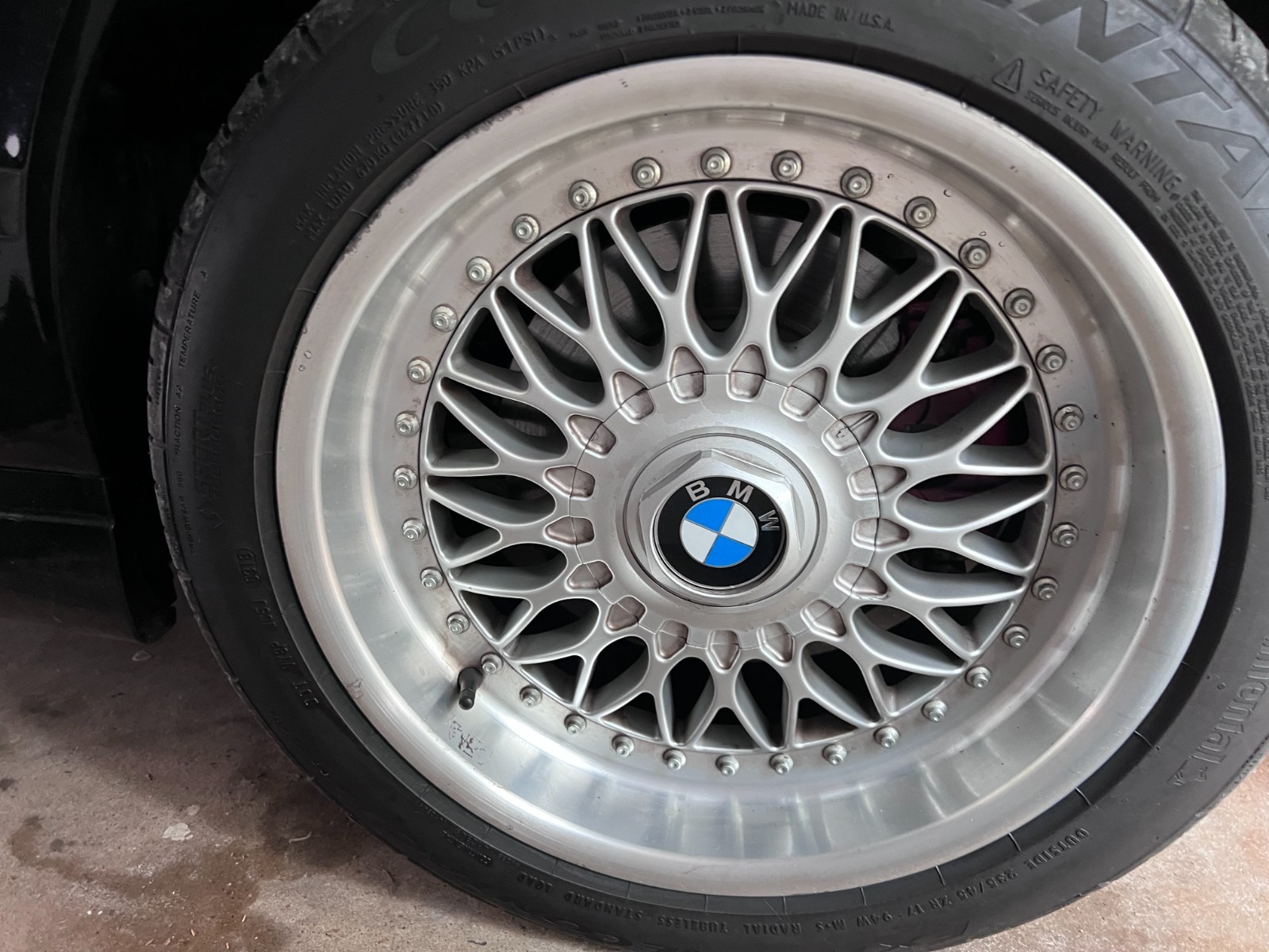 BMW-5-Series-1995-Sedan-24