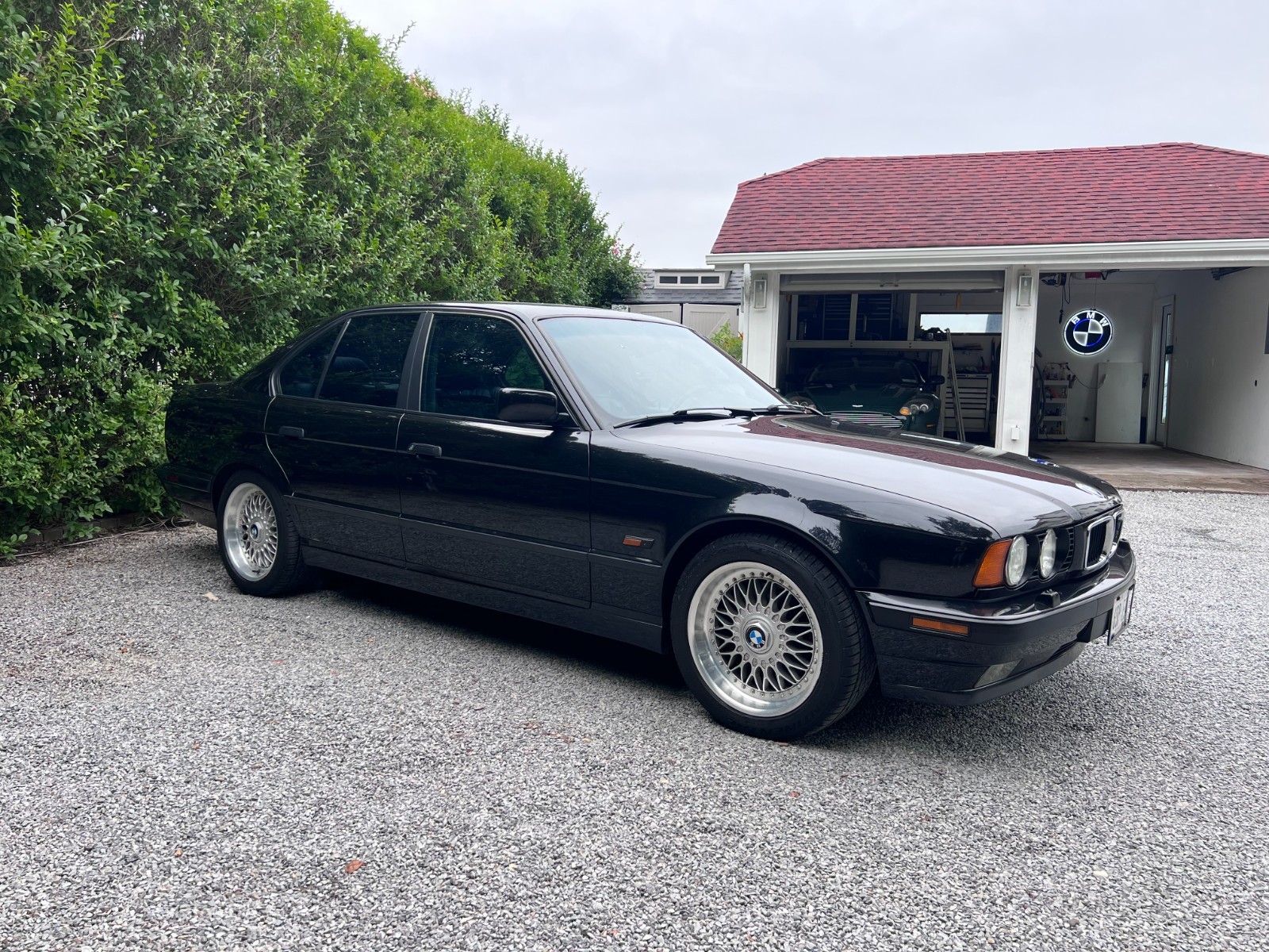 BMW-5-Series-1995-Sedan-32