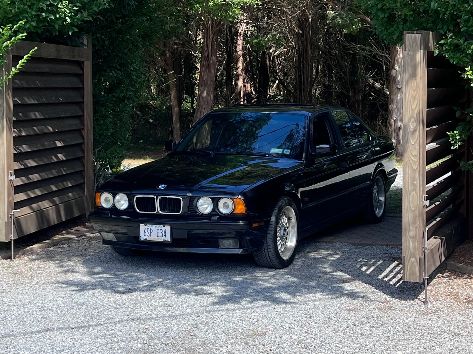 BMW-5-Series-1995-Sedan-38