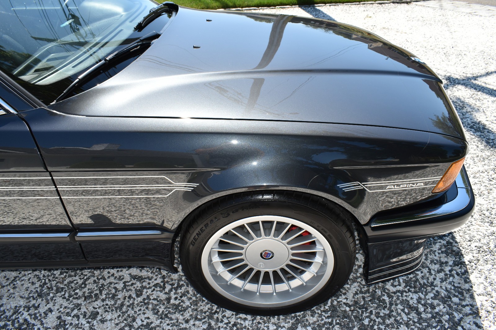 BMW-7-Series-1988-Sedan-1