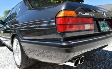 BMW-7-Series-1988-Sedan-12