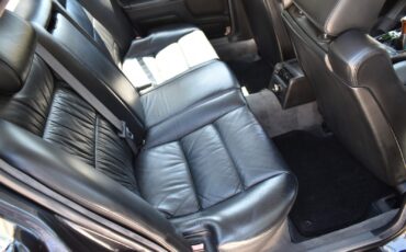 BMW-7-Series-1988-Sedan-22