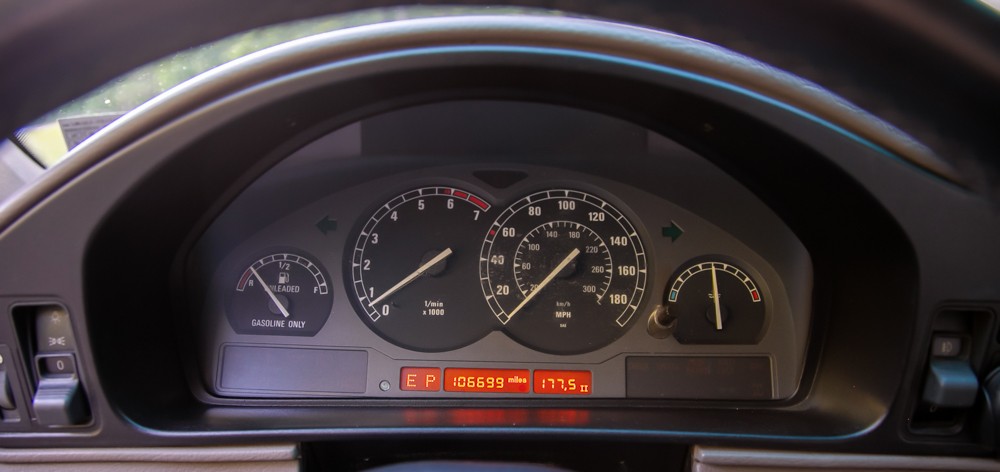 BMW-8-Series-1991-Coupe-13