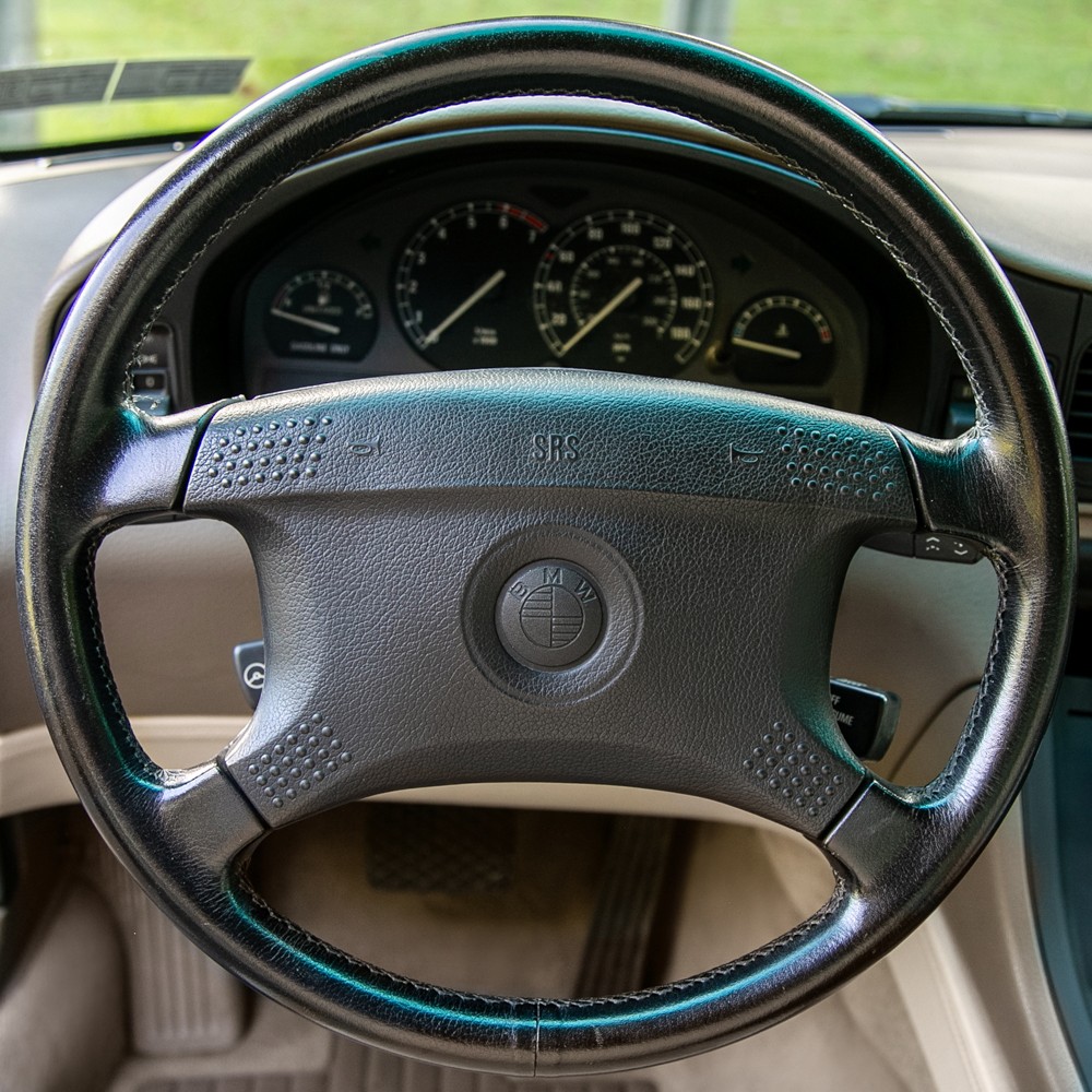 BMW-8-Series-1991-Coupe-14