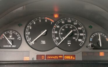 BMW-8-Series-1996-Coupe-10