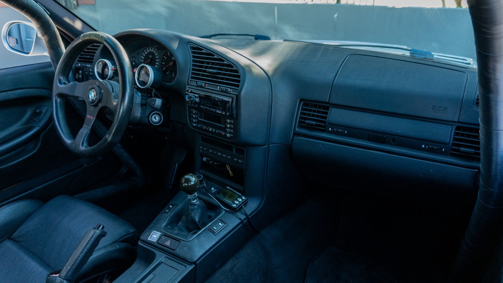 BMW-M3-1996-Coupe-26
