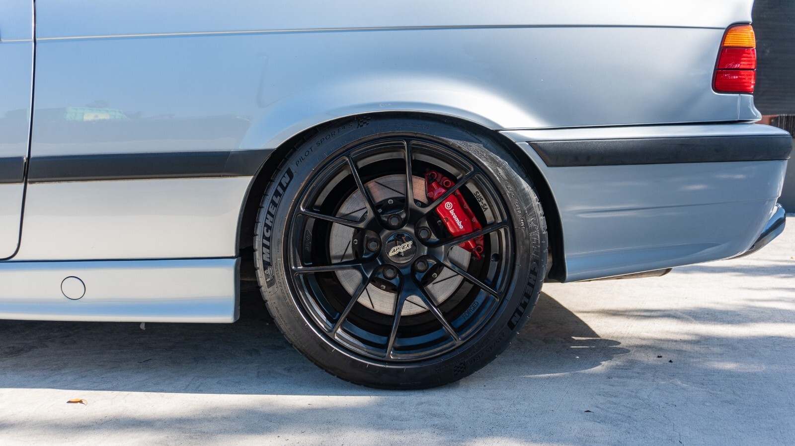 BMW-M3-1996-Coupe-3