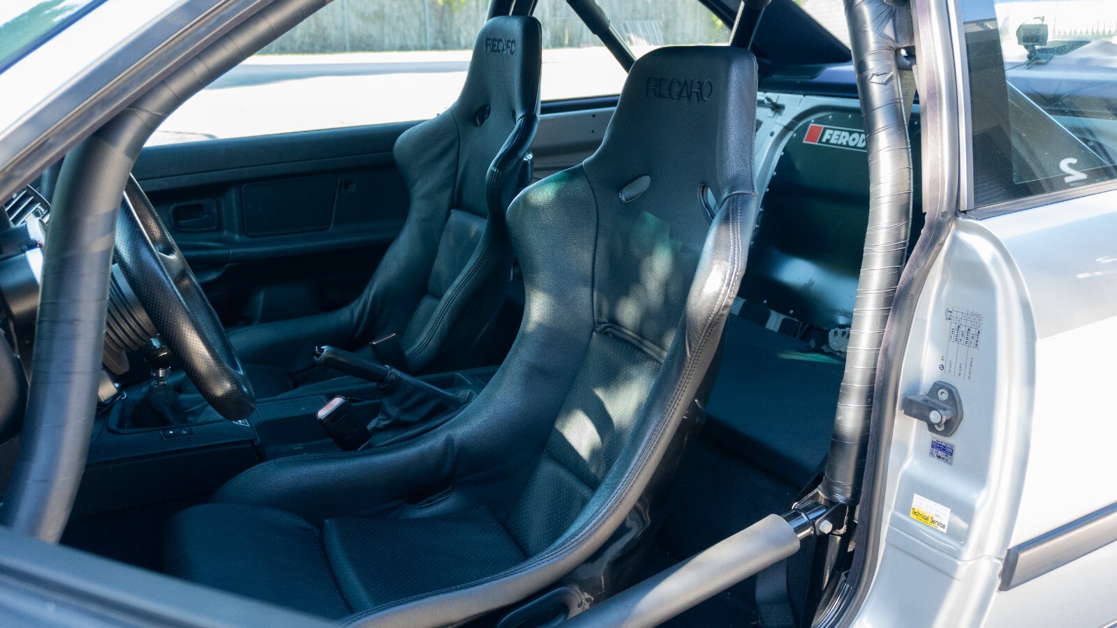 BMW-M3-1996-Coupe-30