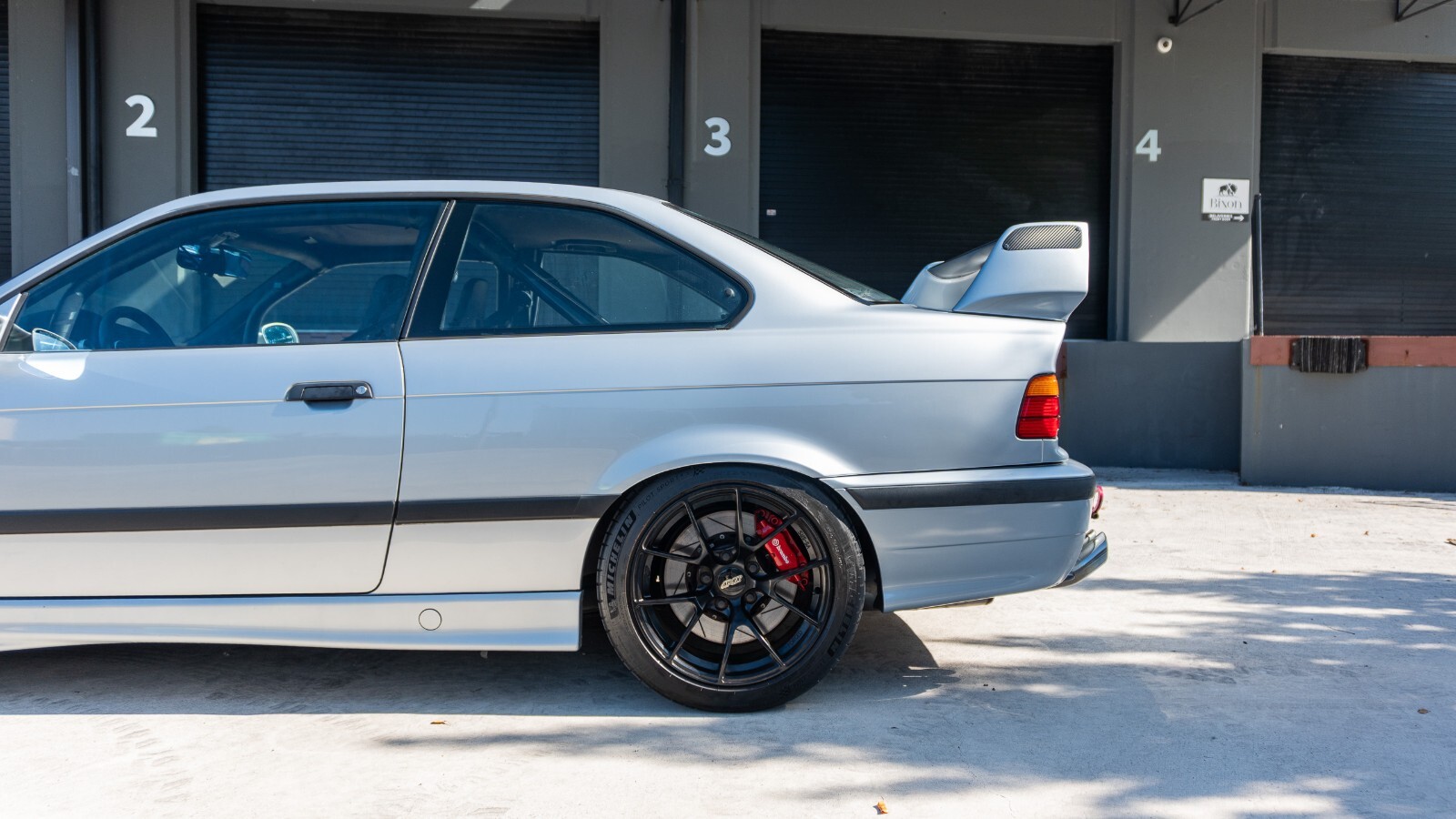 BMW-M3-1996-Coupe-4