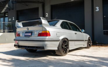 BMW-M3-1996-Coupe-8