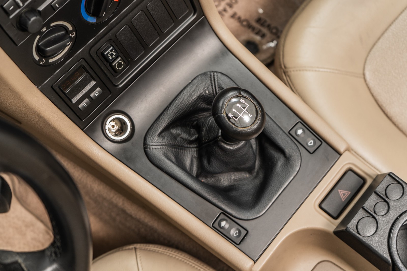 BMW-Z3-1996-Convertible-29