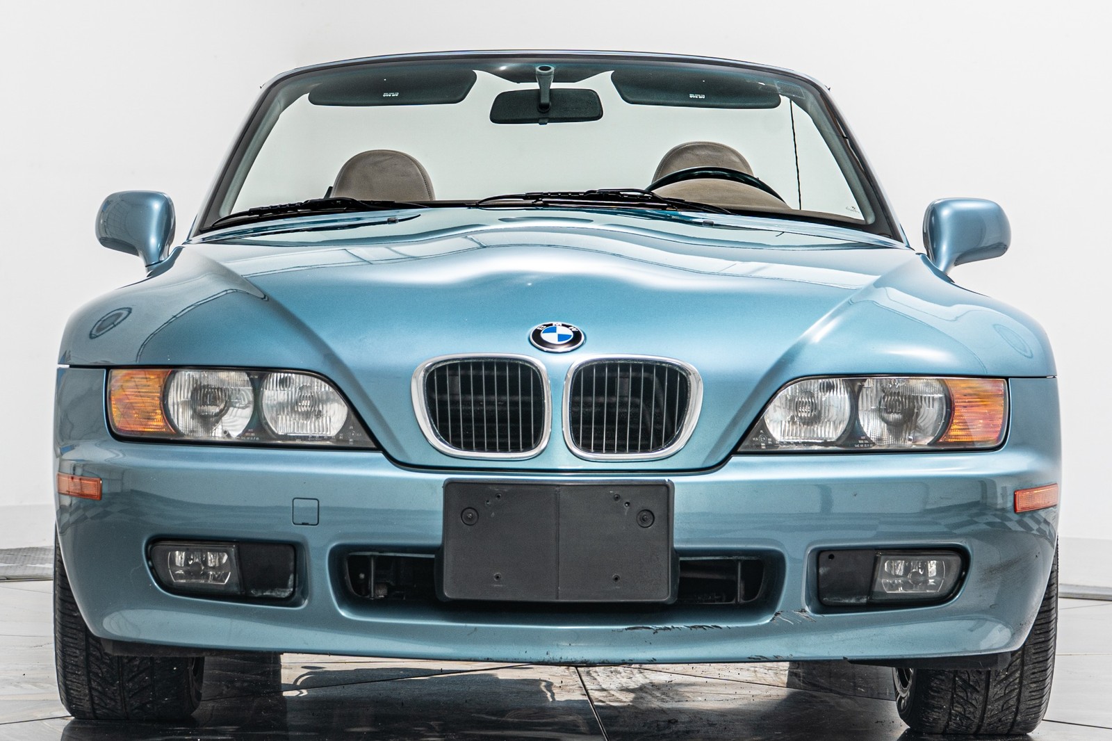 BMW-Z3-1996-Convertible-3