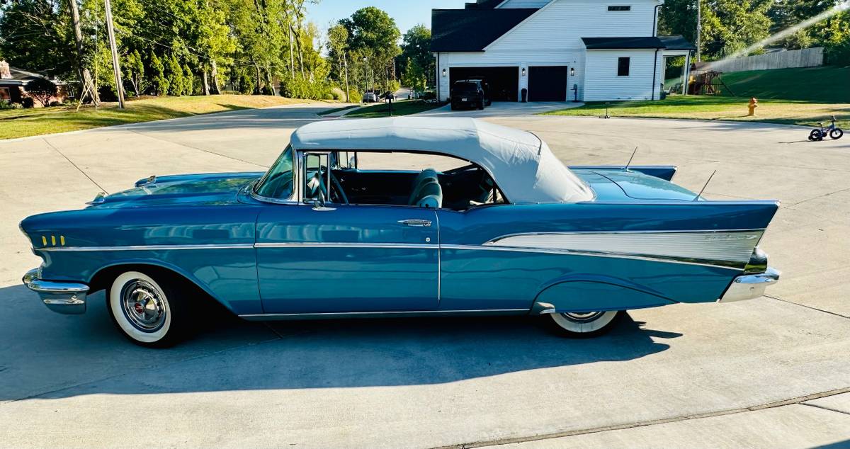 Bel-air-convertible-1957-custom-15