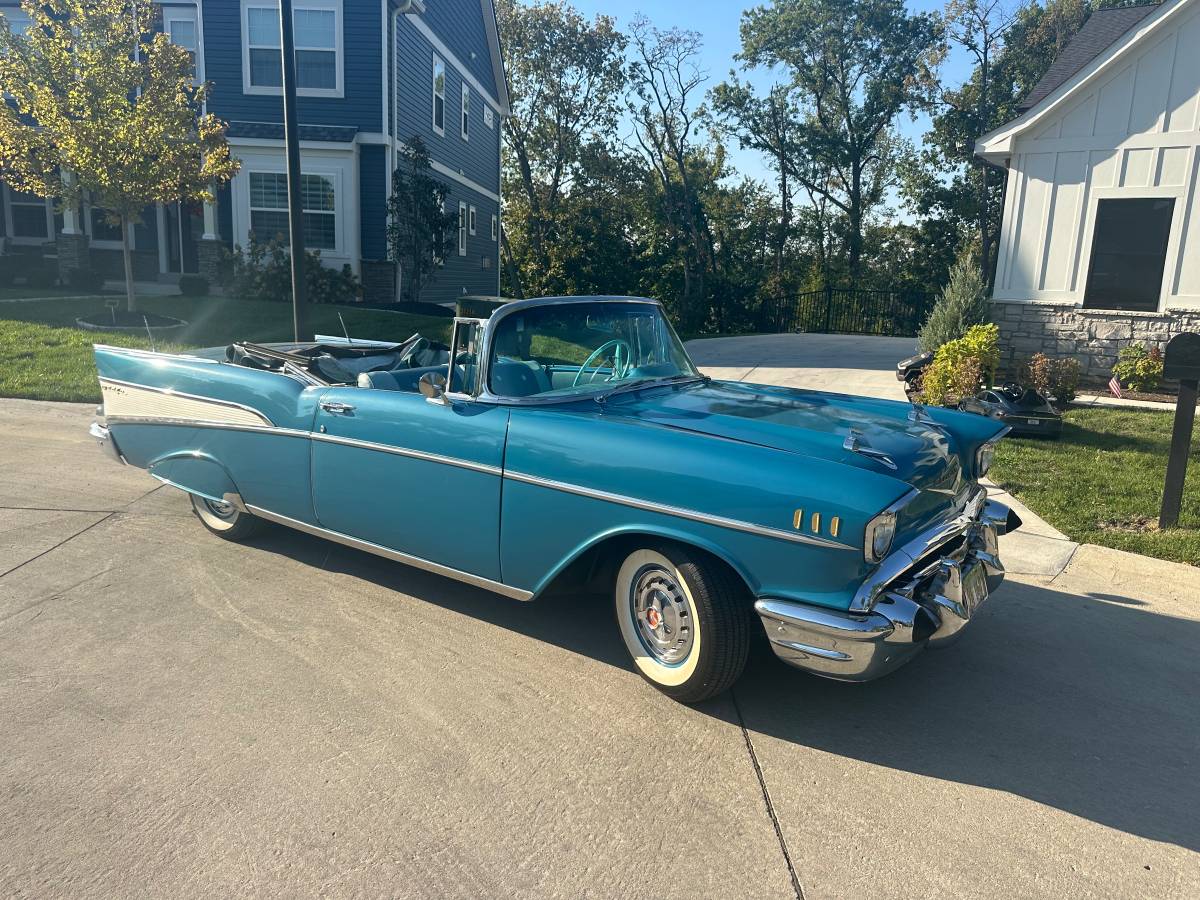 Bel-air-convertible-1957-custom-2