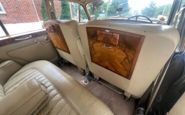 Bentley-1964-113