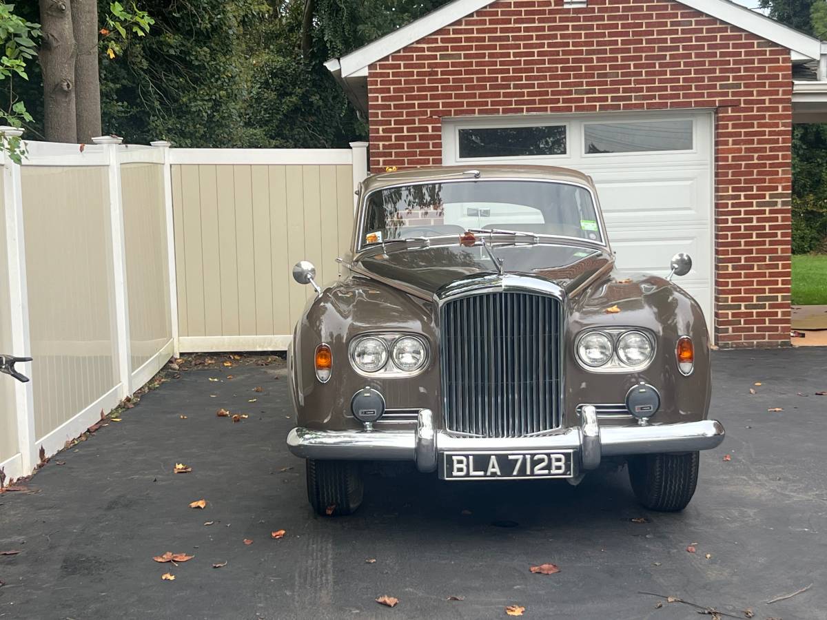 Bentley-1964-158