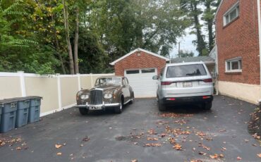 Bentley-1964-41