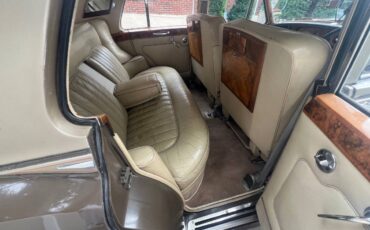 Bentley-1964-82