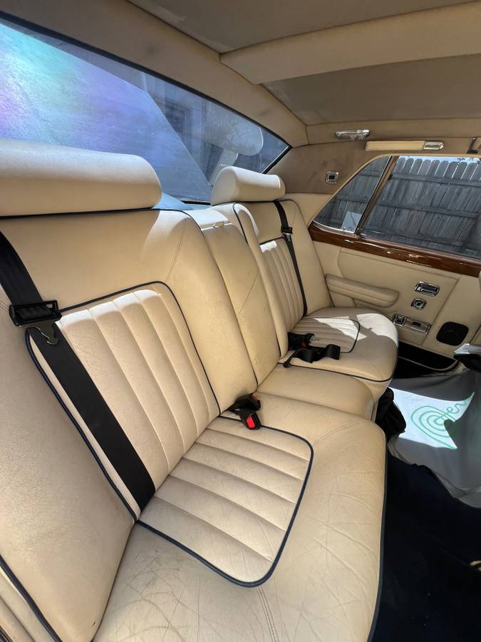 Bentley-1987-23