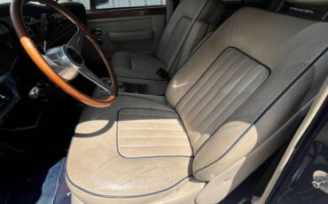 Bentley-1987-43