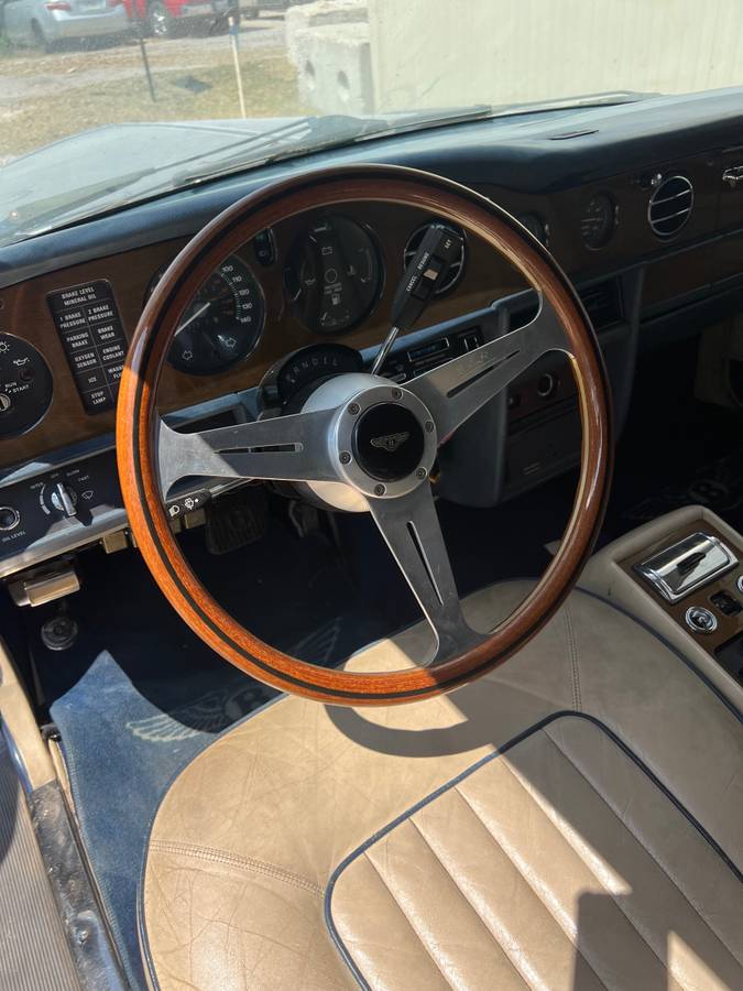 Bentley-1987-6