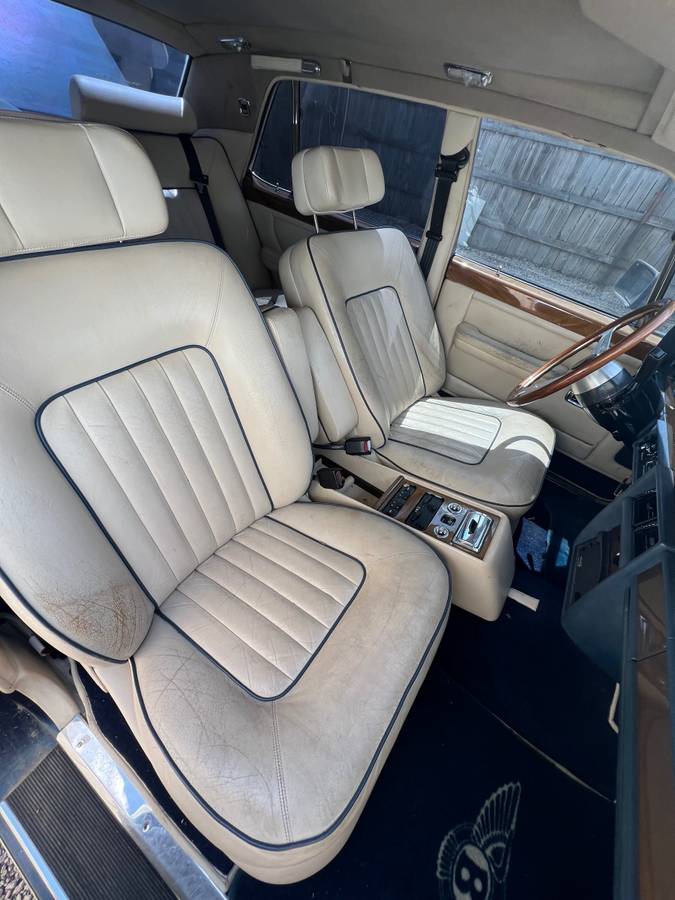 Bentley-1987-72