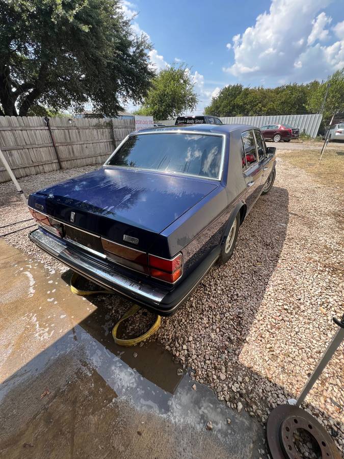 Bentley-1987-81