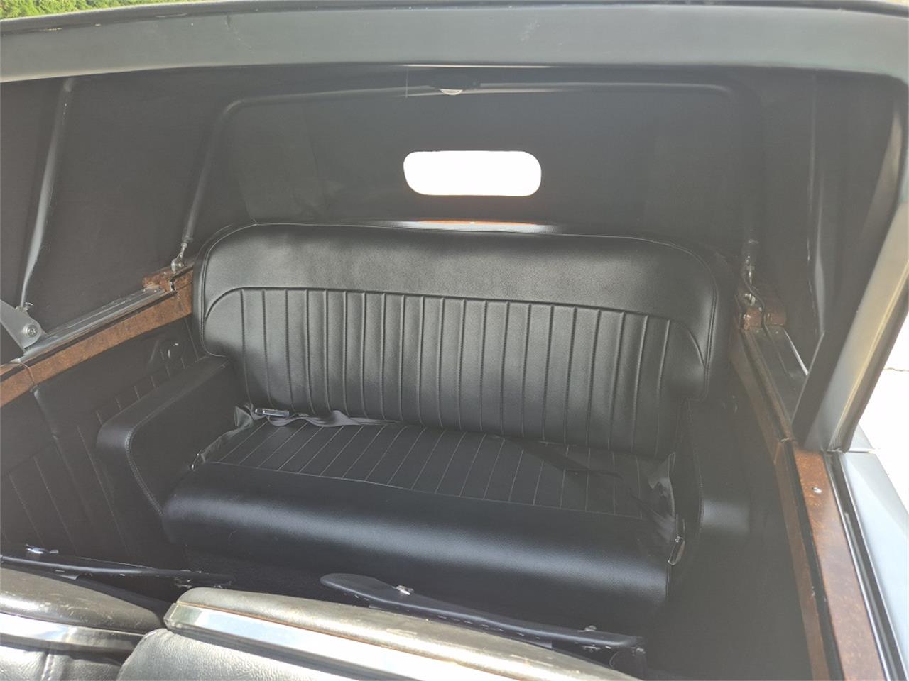 Bentley-4-14-litre-1936-Silver-Black-5